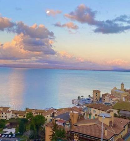 포르투산투스테파노 Bilocale Vista Mare Con Posto Auto 아파트 외부 사진